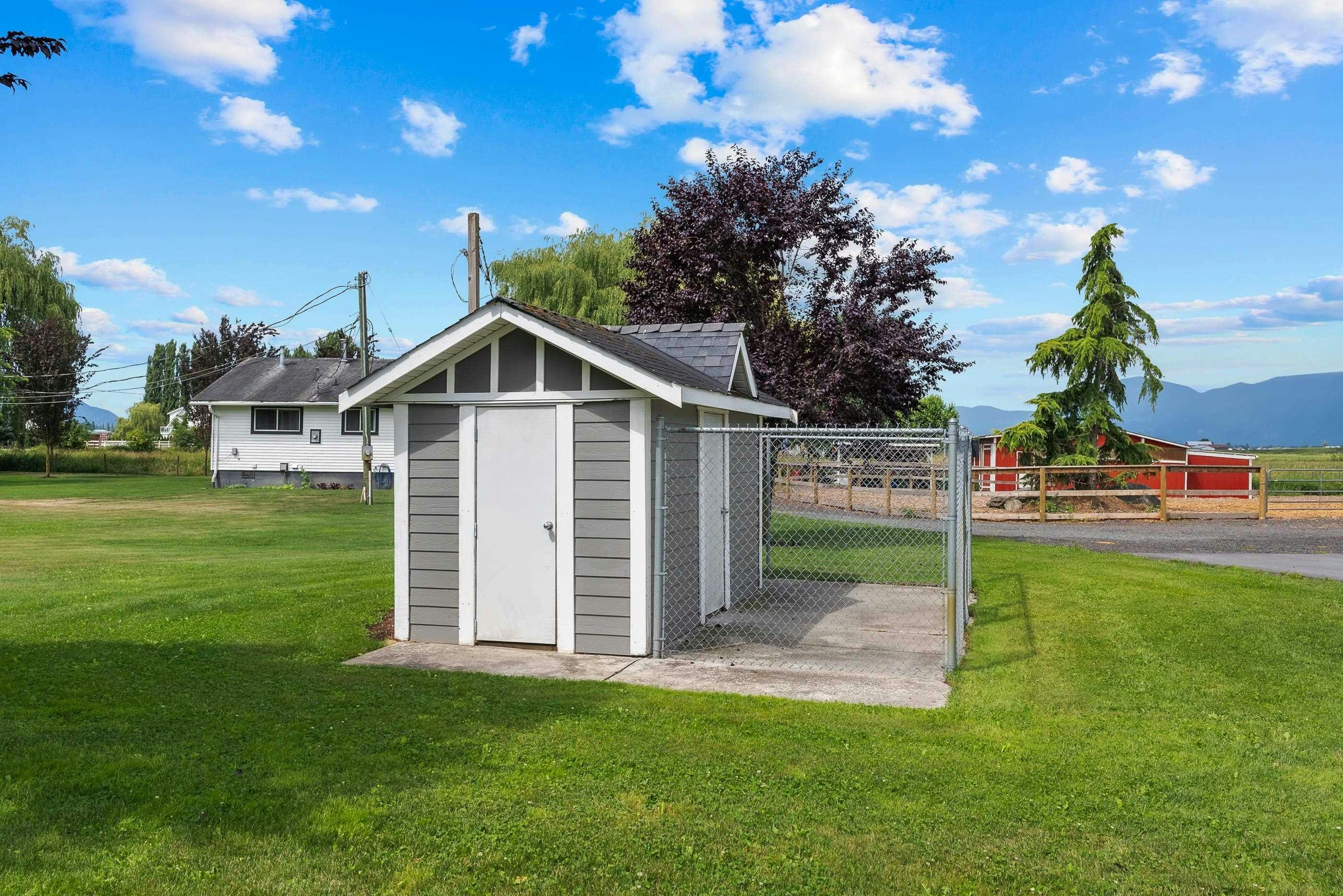 49517 Prairie Central Road, Chilliwack, BC, V2P 6H3 - 40