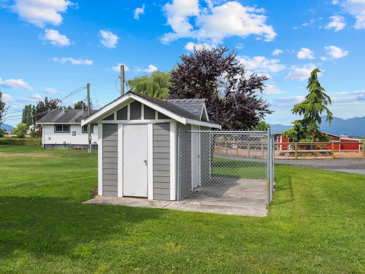 49517 Prairie Central Road, Chilliwack, BC, V2P 6H3 - 40