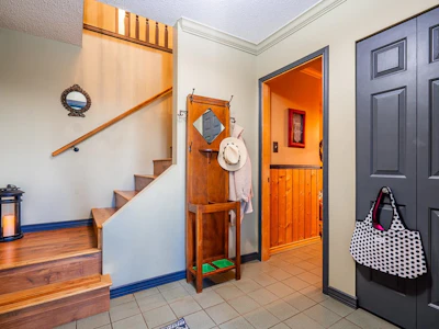 26586 33 Avenue - 3