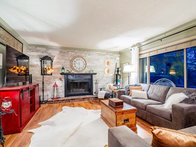 26586 33 Avenue - 5