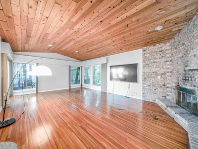 5242 Station Road - 2