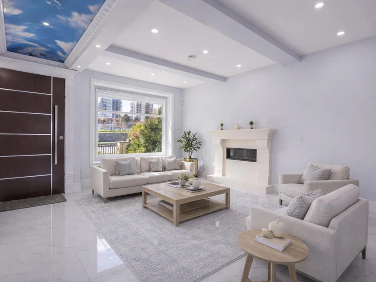 5001 Dover Street, Burnaby, BC, V5H 1R4 - 4
