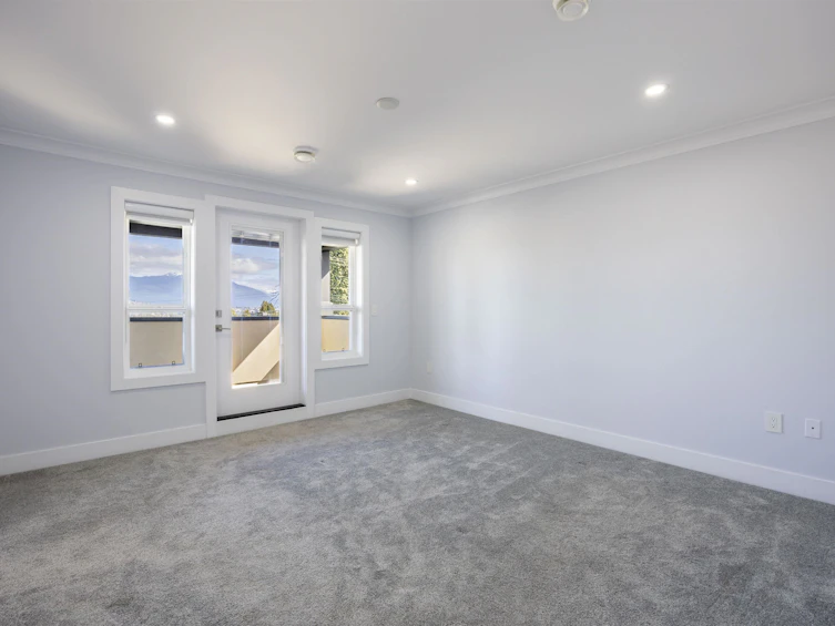 5001 Dover Street, Burnaby, BC, V5H 1R4 - 23