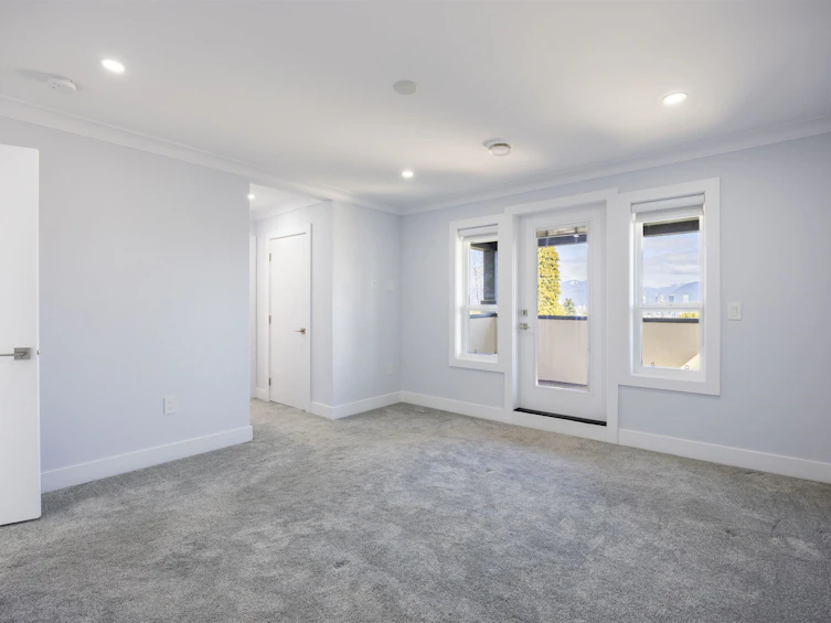 5001 Dover Street, Burnaby, BC, V5H 1R4 - 24