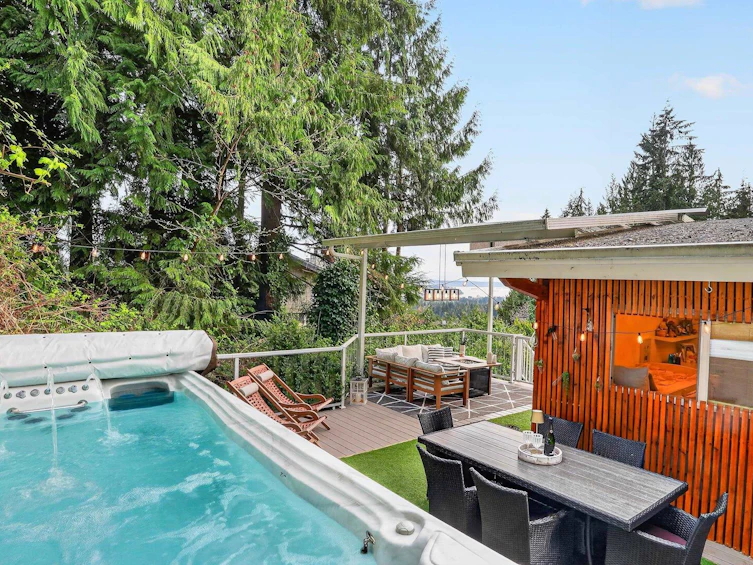 668 Alpine Court, North Vancouver, BC, V7R 2L8 - 26