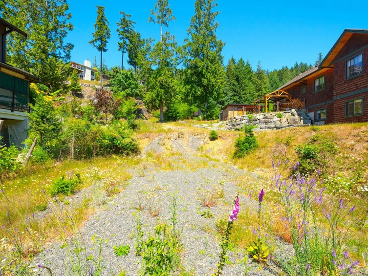 931 Fairway Lane, Bowen Island, BC, V0N 1G2 - 6