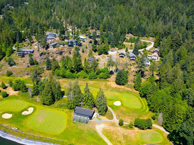 931 Fairway Lane, Bowen Island, BC, V0N 1G2 - 11