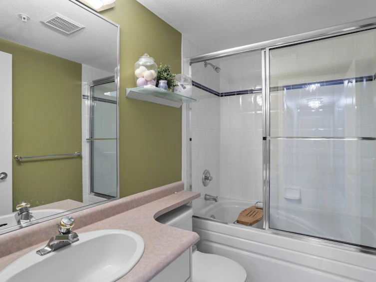 215-328 Esplanade Avenue, Harrison Hot Springs, BC, V0M 1K0 - 20