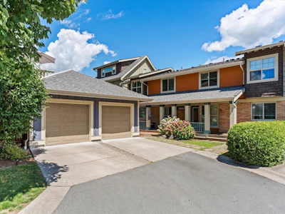 24-5851 Cowichan Street - 3