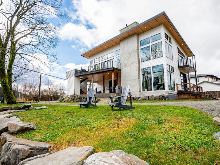 35727 Shook Road, Mission, BC, V2V 7L7 - 36