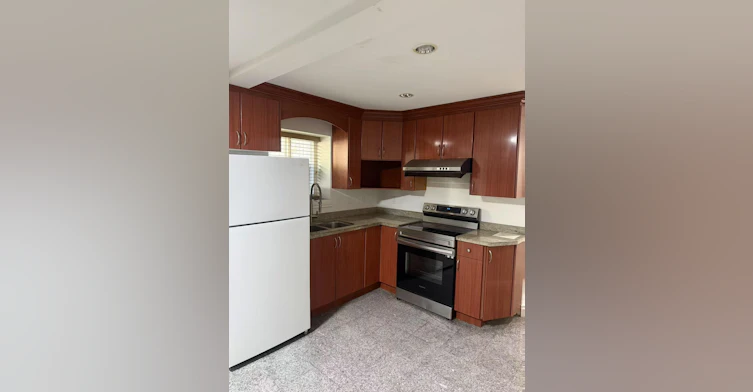 BSMT-16433 93b Avenue, Surrey, BC, V4N 5S3 - 4