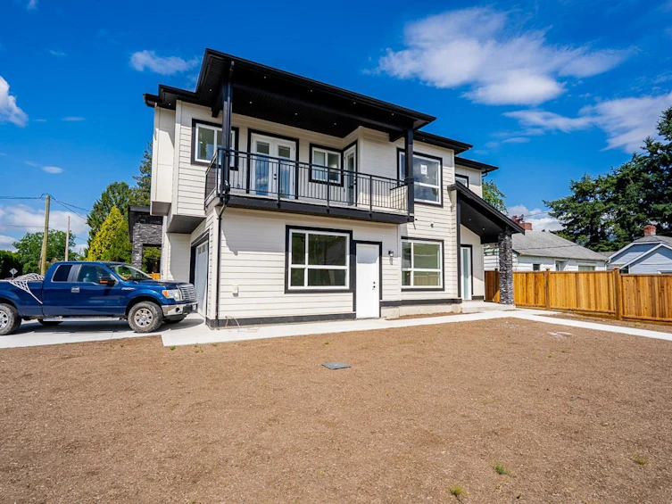 B-45945 Lewis Avenue, Chilliwack, BC, V2P 3C3 - 2