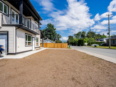 B-45945 Lewis Avenue - 5