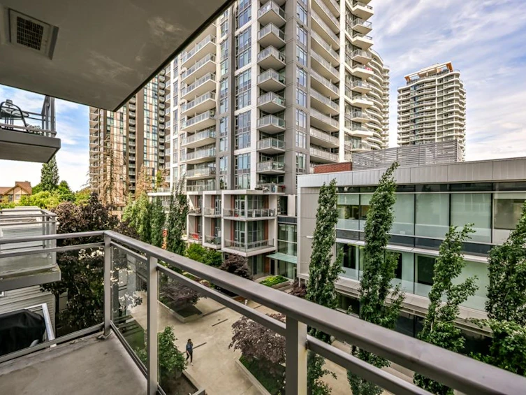 503-13325 102a Avenue, Surrey, BC, V3T 1P6 - 17