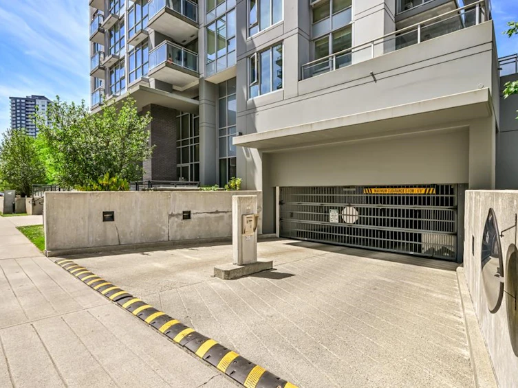 503-13325 102a Avenue, Surrey, BC, V3T 1P6 - 26