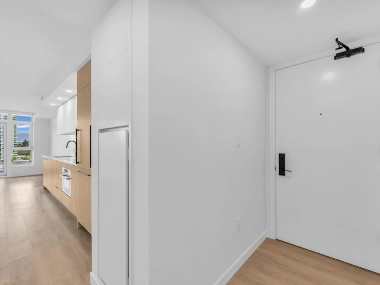 1111-13738 Central Avenue, Surrey, BC, V3T 0X5 - 5