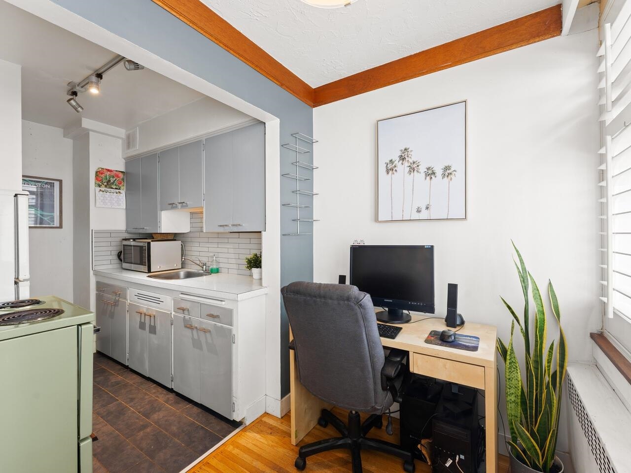 304-1975 Pendrell Street, Vancouver, BC, V6G 1T6 - 11