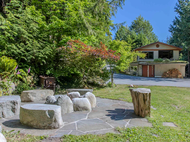 40102 Skyline Place, Squamish BC V8B 0L1