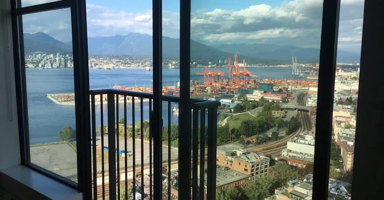 3604-128 W Cordova, Vancouver, BC, V6B 0E6