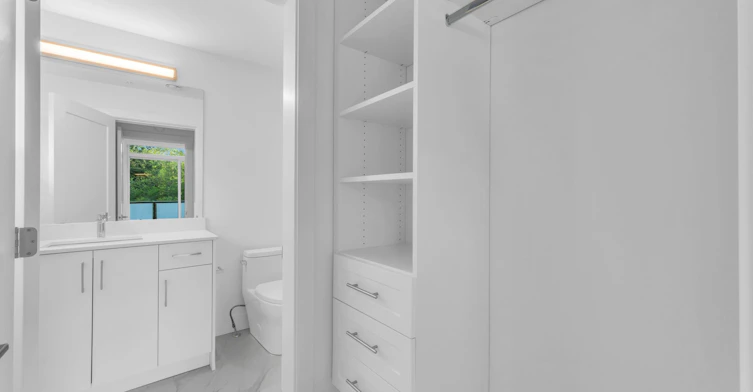 310-6338 King George Boulevard, Surrey, BC, V3X 0L5 - 14