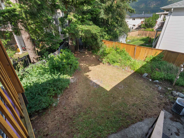 540 5th Avenue, Hope, BC, V0X 1L0 - 7