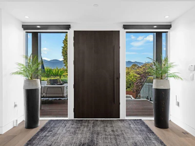 4328 Locarno Crescent - 5