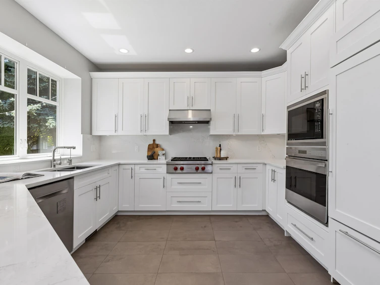 4789 Headland Drive, West Vancouver, BC, V7W 3H6 - 9