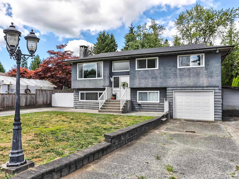 11717 209th Street, Maple Ridge BC V2X 7S6