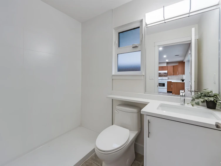 6167 Commercial Street, Vancouver, BC, V5P 3P2 - 21