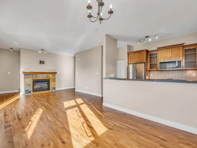 157-7388 Macpherson Avenue - 2
