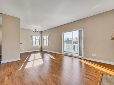 157-7388 Macpherson Avenue - 4