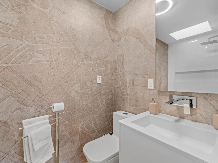 6422 Douglas Street, West Vancouver, BC, V7W 2G2 - 26