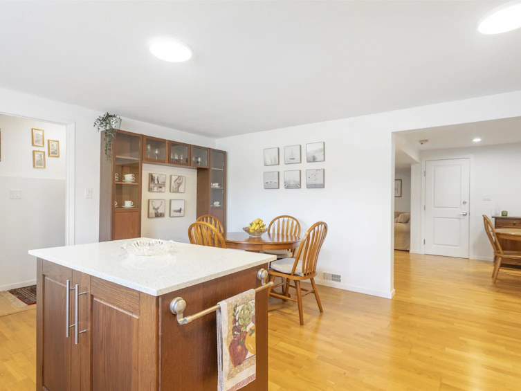6422 Douglas Street, West Vancouver, BC, V7W 2G2 - 29