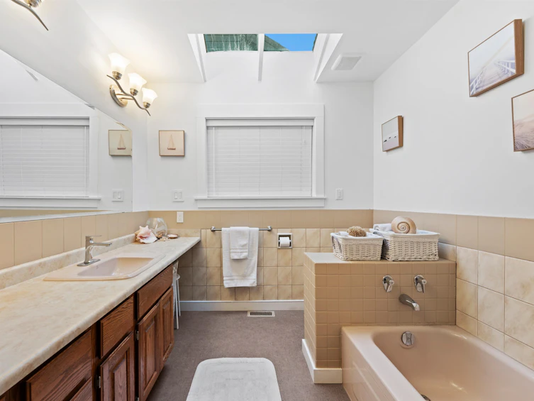 6422 Douglas Street, West Vancouver, BC, V7W 2G2 - 25