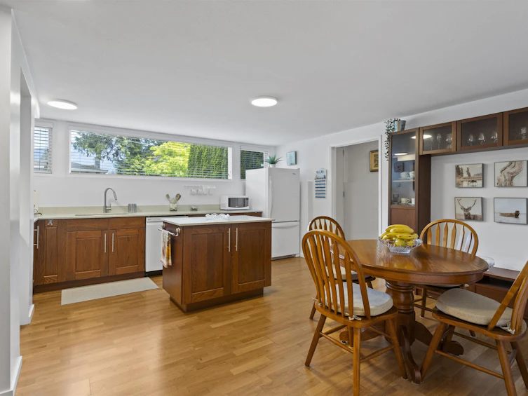 6422 Douglas Street, West Vancouver, BC, V7W 2G2 - 28
