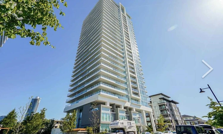 1304-525 Foster Avenue