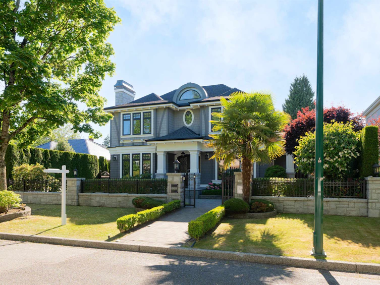6869 Selkirk Street, Vancouver, BC, V6P 4H1 - 3