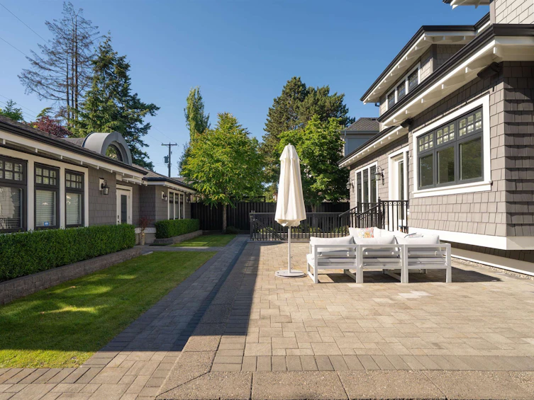 6869 Selkirk Street, Vancouver, BC, V6P 4H1 - 38