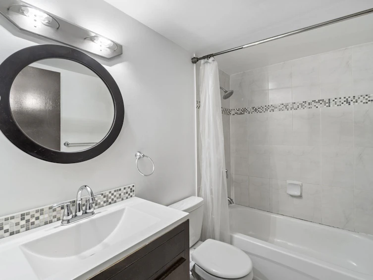 207-1270 Robson Street, Vancouver, BC, V6E 1C1 - 29