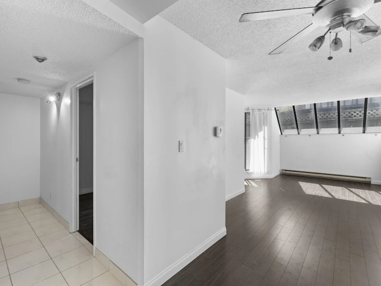 207-1270 Robson Street, Vancouver, BC, V6E 1C1 - 16