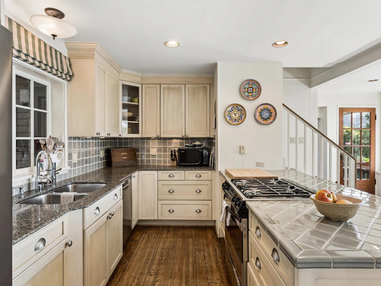 6054 Gleneagles Drive, West Vancouver, BC, V7W 1W2 - 9