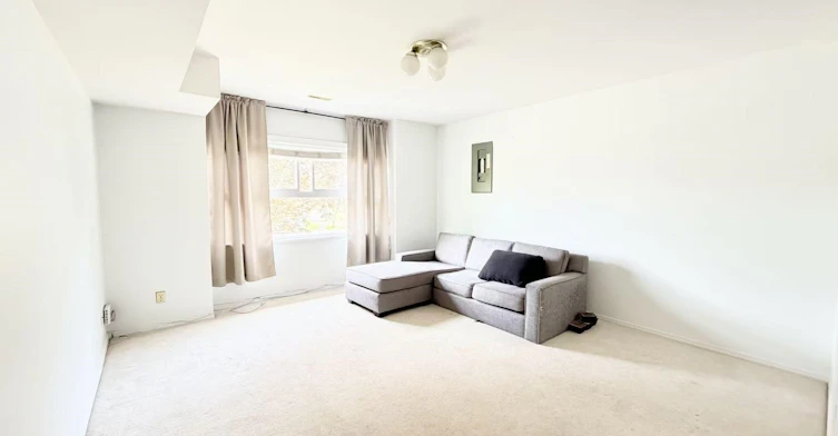 Upper Level-82xx 167a Street, Surrey, BC, V4N 3H5 - 13