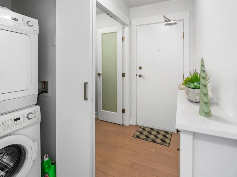 1302-10777 University Drive, Surrey, BC, V3T 0E6 - 21