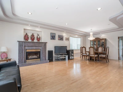 2304 Garden Drive - 4