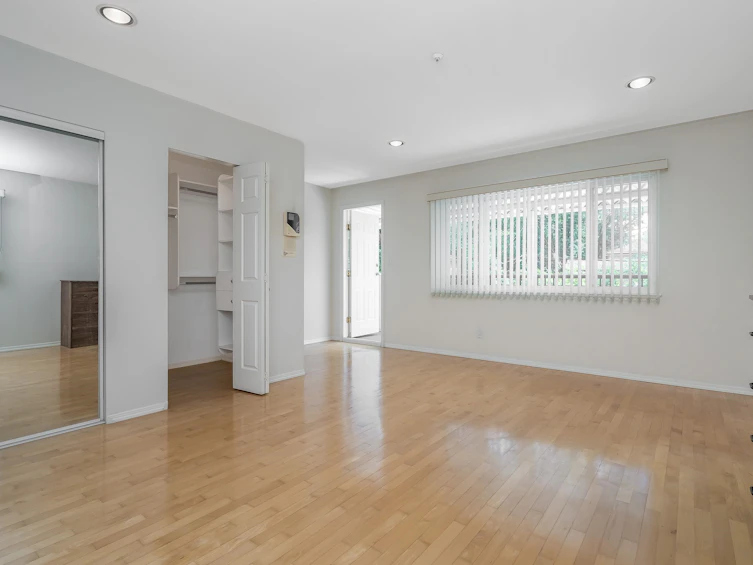 2304 Garden Drive, Vancouver, BC, V5N 4X3 - 26