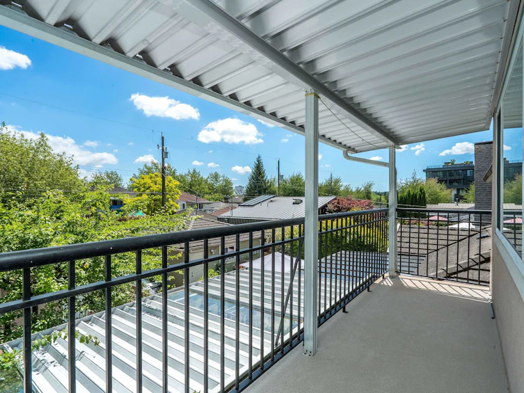 2304 Garden Drive, Vancouver, BC, V5N 4X3 - 34