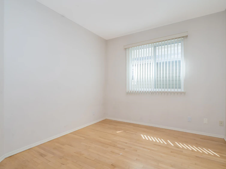 2304 Garden Drive, Vancouver, BC, V5N 4X3 - 15