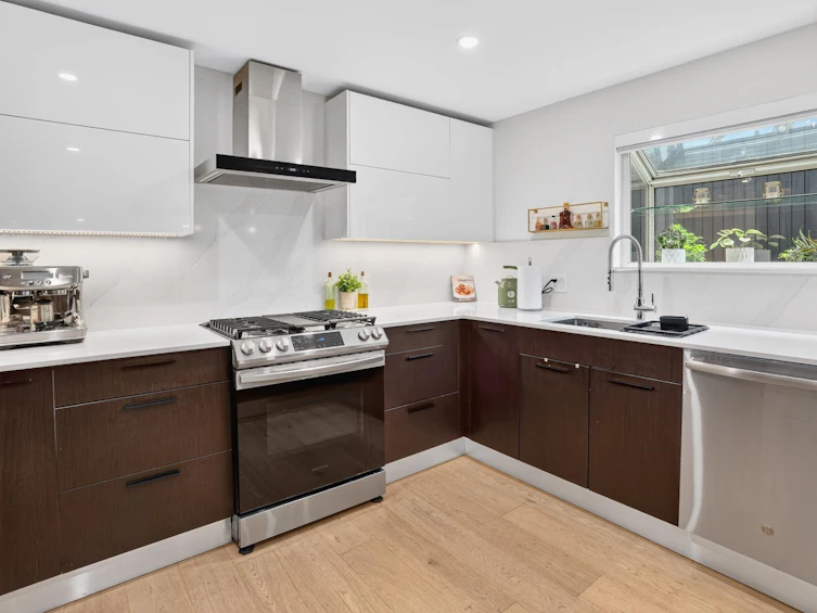 514 W 28th Street, North Vancouver, BC, V7N 2J5 - 8