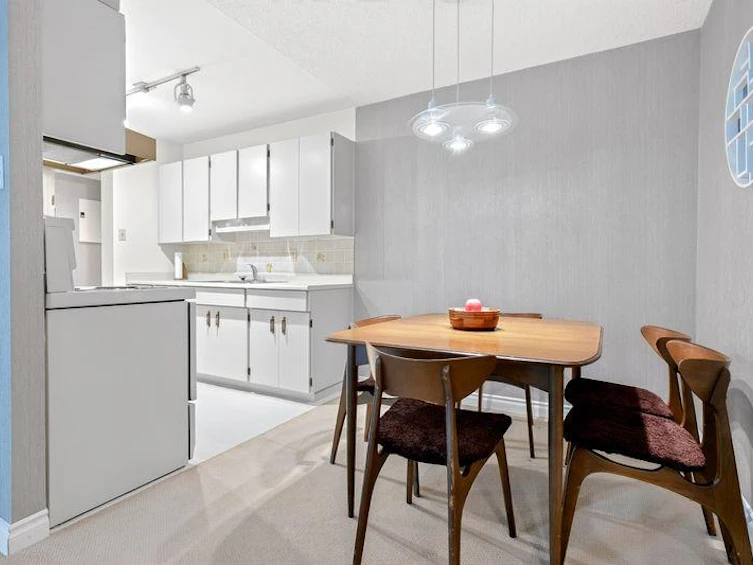 101-4105 Imperial Street, Burnaby, BC, V5J 1A6 - 19