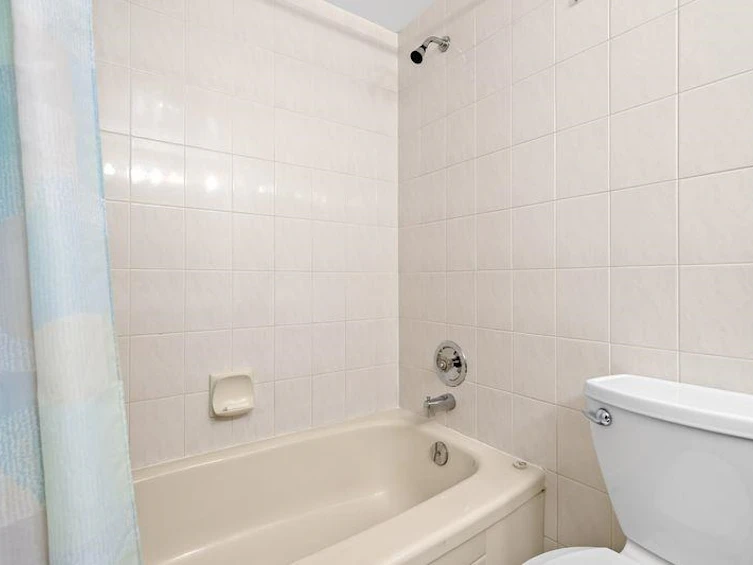 101-4105 Imperial Street, Burnaby, BC, V5J 1A6 - 25